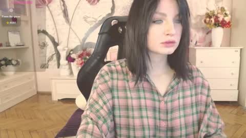 britneybarker online show from March 13, 4:08 am