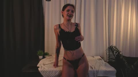 my name is Britney Im 18 years old I love to draw and want to learn to dance online show from March 15, 5:41 pm