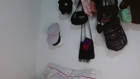 maru miaw   Please help me to reach 100 thumbs up online show from October 1, 1:11 am