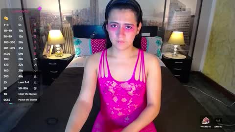   online show from October 14, 2:12 am