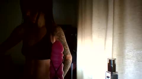 Snapshot of brittanylove1508 chatting on May 22, 4:45 pm Brittany Love online show from May 22, 4:45 pm