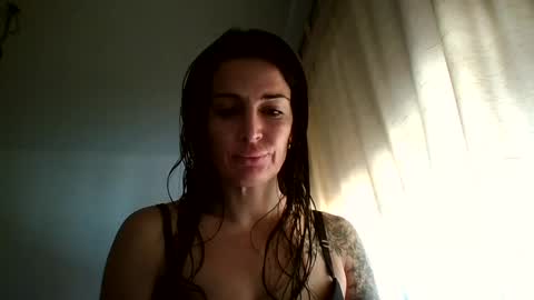 Snapshot of brittanylove1508 chatting on June 5, 5:18 pm Brittany Love online show from June 5, 5:18 pm