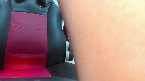 Snapshot of briyit_doll chatting on February 23, 6:17 am BRIYIT online show from February 23, 6:17 am