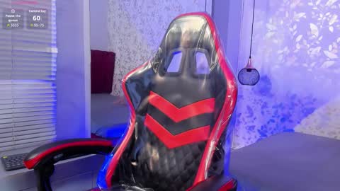 Snapshot of brizza_h033 chatting on December 16, 10:15 pm BRISA online show from December 16, 10:15 pm