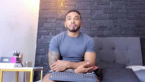 brock_hurn online show from January 8, 8:33 pm