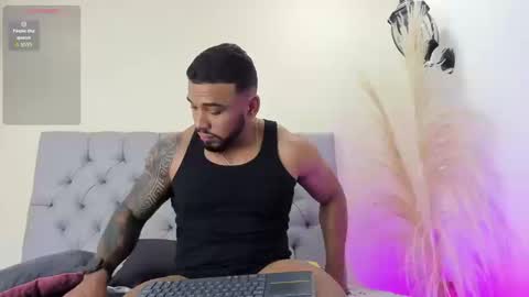 brock_hurn online show from March 20, 9:08 pm