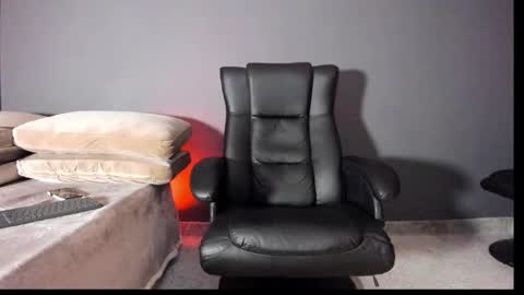 brockhurn_ online show from September 27, 12:59 am