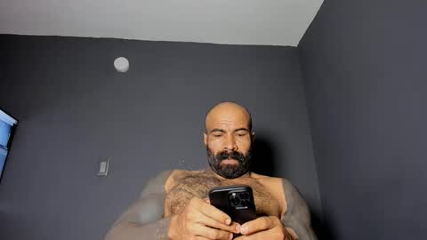 brockhurn_ online show from March 18, 2:42 pm