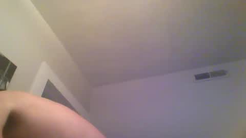 Snapshot of brodyb545755 chatting on October 11, 1:27 am brodyb545755 online show from October 11, 1:27 am