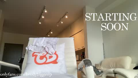 Brody Biggs online show from July 11, 8:44 pm