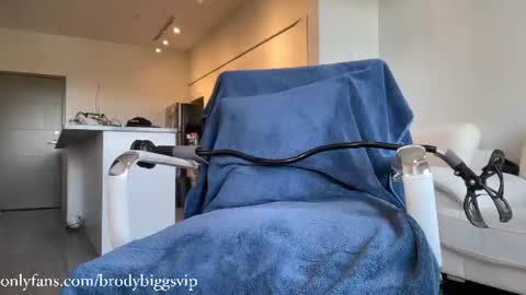 Brody Biggs online show from July 18, 12:26 am