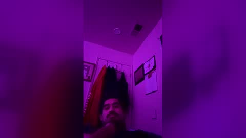 brokeboyrecordlabel online show from January 18, 8:29 am