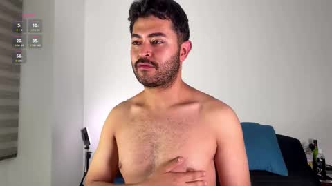 Snapshot of brokenlink777 chatting on March 28, 2:11 am Only 404notfound777 online show from March 28, 2:11 am