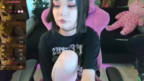 Snapshot of broodmommyy3 chatting on February 9, 8:54 am Martha online show from February 9, 8:54 am