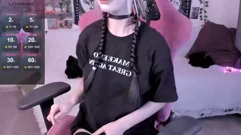 Snapshot of broodmommyy3 chatting on September 23, 10:18 am Martha online show from September 23, 10:18 am