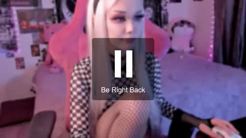 Snapshot of broodmommyy3 chatting on November 5, 9:53 am Martha online show from November 5, 9:53 am