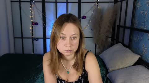 Snapshot of brooke_evans_ chatting on January 5, 1:04 pm Brooke online show from January 5, 1:04 pm