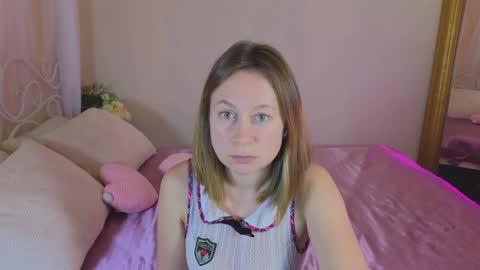 Snapshot of brooke_evans_ chatting on March 4, 12:33 pm Brooke online show from March 4, 12:33 pm