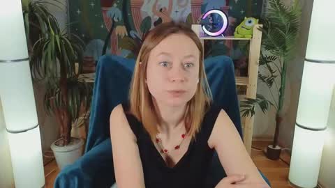 Snapshot of brooke_evans_ chatting on March 9, 8:42 pm Brooke online show from March 9, 8:42 pm