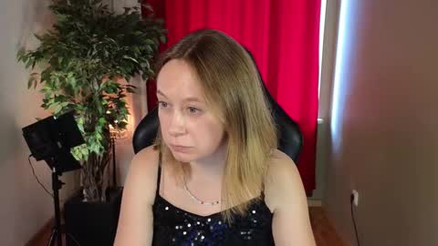 Snapshot of brooke_evans_ chatting on September 10, 12:38 pm Brooke online show from September 10, 12:38 pm
