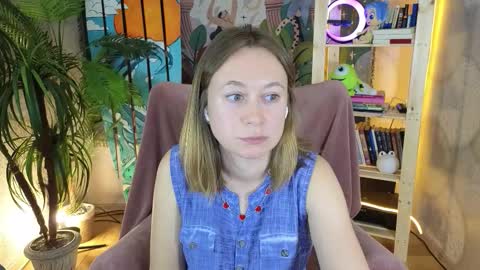 Snapshot of brooke_evans_ chatting on September 13, 8:52 pm Brooke online show from September 13, 8:52 pm