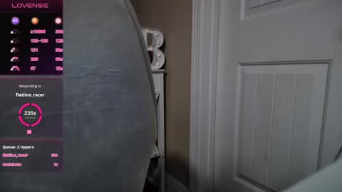 Snapshot of brookebee27 chatting on January 1, 8:13 am brookebee online show from January 1, 8:13 am