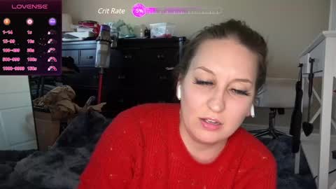 Snapshot of brookebee27 chatting on January 1, 6:59 pm brookebee online show from January 1, 6:59 pm