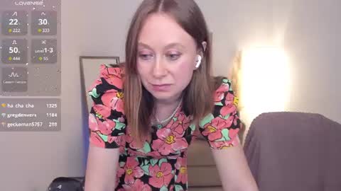 Lady Brooke online show from June 10, 3:50 am