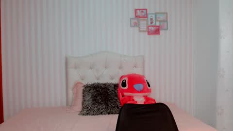 Snapshot of brooklove_doll chatting on December 27, 2:14 am Brook Loves online show from December 27, 2:14 am