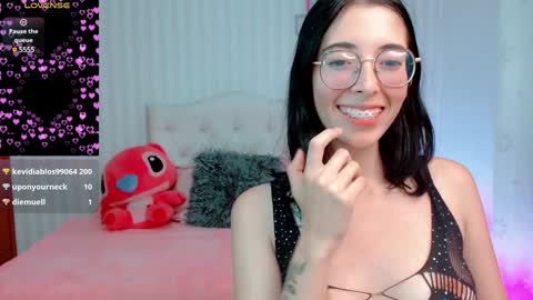 Snapshot of brooklove_doll chatting on January 11, 10:07 pm Brook Loves online show from January 11, 10:07 pm