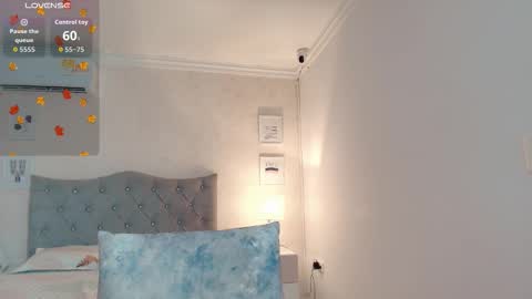 Snapshot of brooklove_doll chatting on October 28, 8:11 pm Brook Loves online show from October 28, 8:11 pm