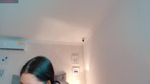 Snapshot of brooklove_doll chatting on October 31, 5:25 pm Brook Loves online show from October 31, 5:25 pm