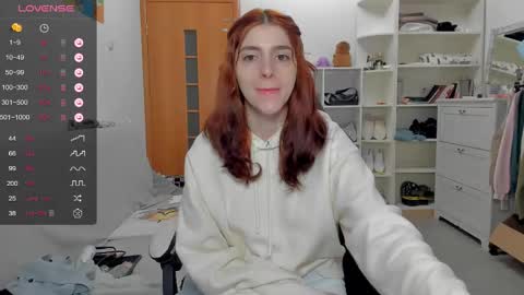 broosnica1 online show from May 28, 7:49 am