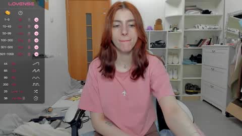 broosnica1 online show from May 30, 8:11 am