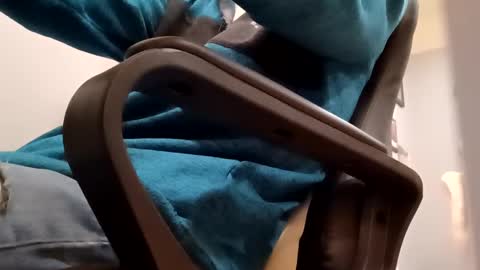 broski2002633810 online show from February 27, 4:53 pm