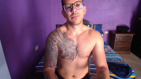 Brown  Panda online show from January 4, 8:59 pm