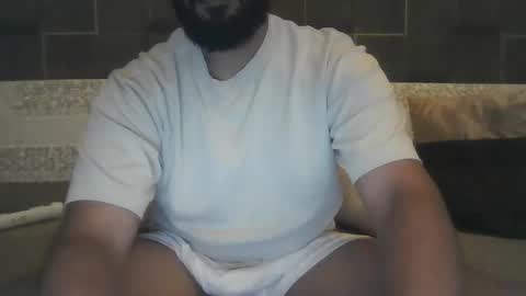 Snapshot of brownbd32 chatting on December 19, 8:27 pm brownbd32 online show from December 19, 8:27 pm