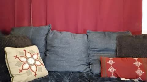 brownboyt online show from November 2, 8:17 am