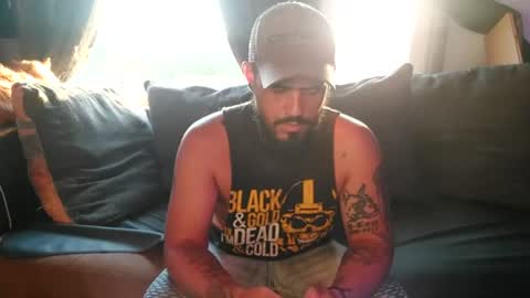 Snapshot of brownboyt chatting on July 18, 1:21 am brownboyt online show from July 18, 1:21 am