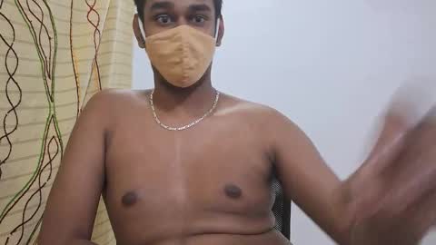 brownguy2505 online show from November 30, 8:46 pm