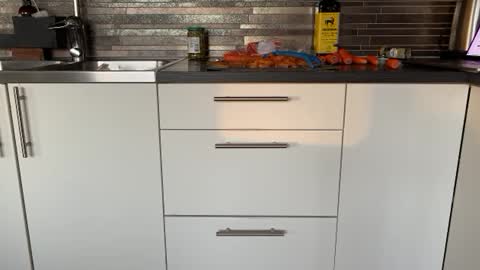 Snapshot of brownguydan chatting on March 8, 4:06 pm Brownguydan online show from March 8, 4:06 pm