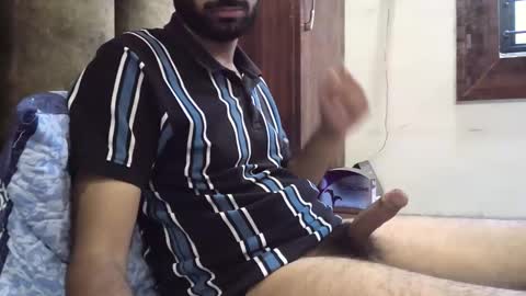 Snapshot of brownie_cake chatting on April 2, 11:41 am brownie_cake online show from April 2, 11:41 am