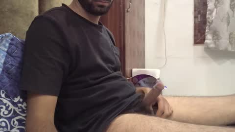 Snapshot of brownie_cake chatting on May 31, 6:42 pm brownie_cake online show from May 31, 6:42 pm