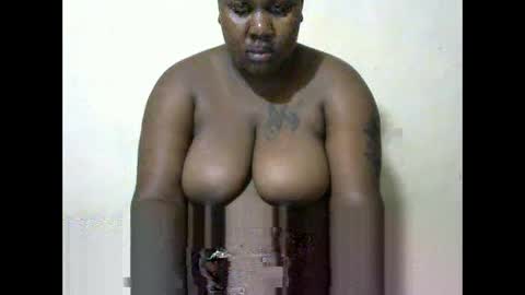 Snapshot of brownqueen90 chatting on October 31, 5:36 pm JOY online show from October 31, 5:36 pm