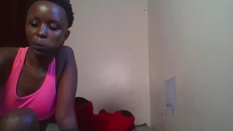 Tracy online show from December 6, 11:54 am