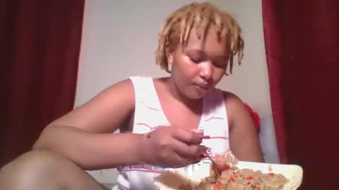 Tracy online show from December 21, 11:44 am