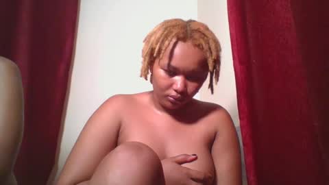 Tracy online show from December 24, 3:27 am