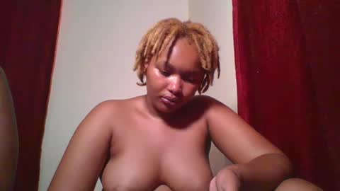 Tracy online show from December 28, 12:24 pm