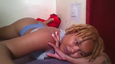 Tracy online show from December 30, 12:42 pm