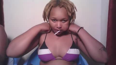 Tracy online show from February 1, 12:16 pm